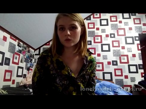 ❤️ Nwa akwụkwọ na-acha odo odo si Rọshịa na-enwe mmasị na nnukwu dicks. na%ig.filmepornonline.ru ☑