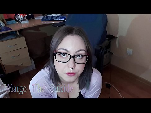 ❤️ Nwatakịrị nwanyị sexy nwere ugegbe na-eme Dildo nke ukwuu na igwefoto na%ig.filmepornonline.ru ☑